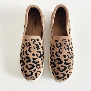 OLD NAVY Leopard Print Slip-On Shoes